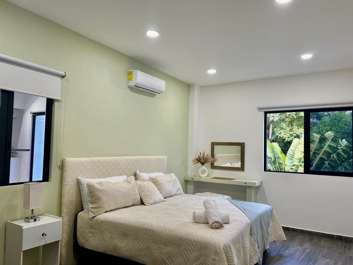 Villa Moderna Venus En Playacar 5 Min 5ta/playa 22 Pax *